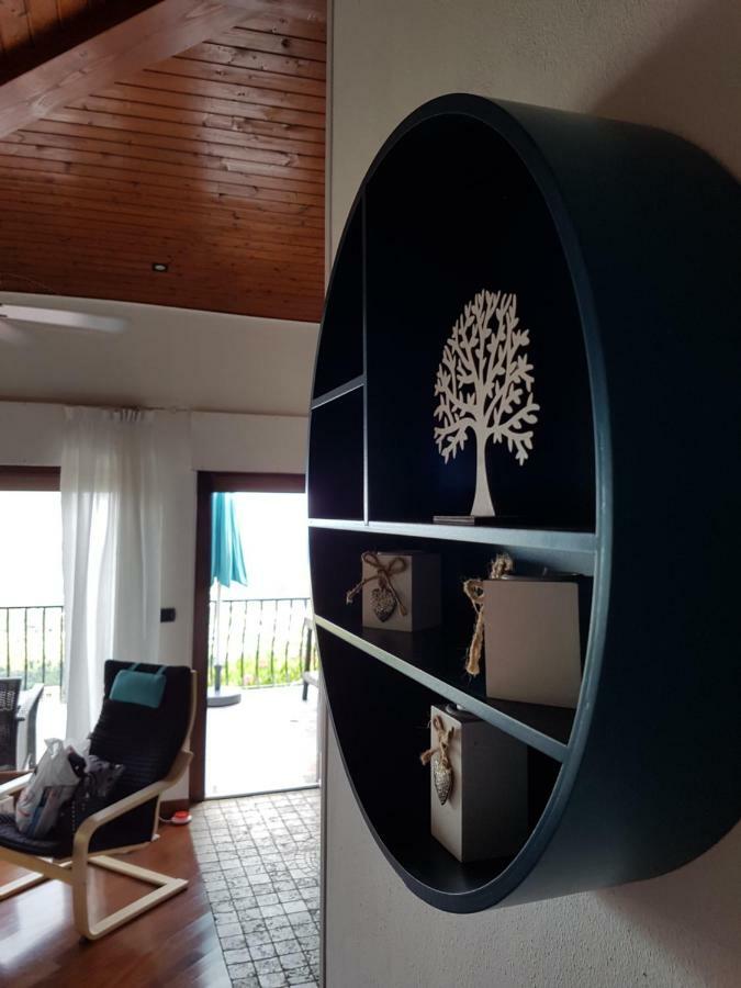 Villanuova sul clisi Blue Chalet מראה חיצוני תמונה
